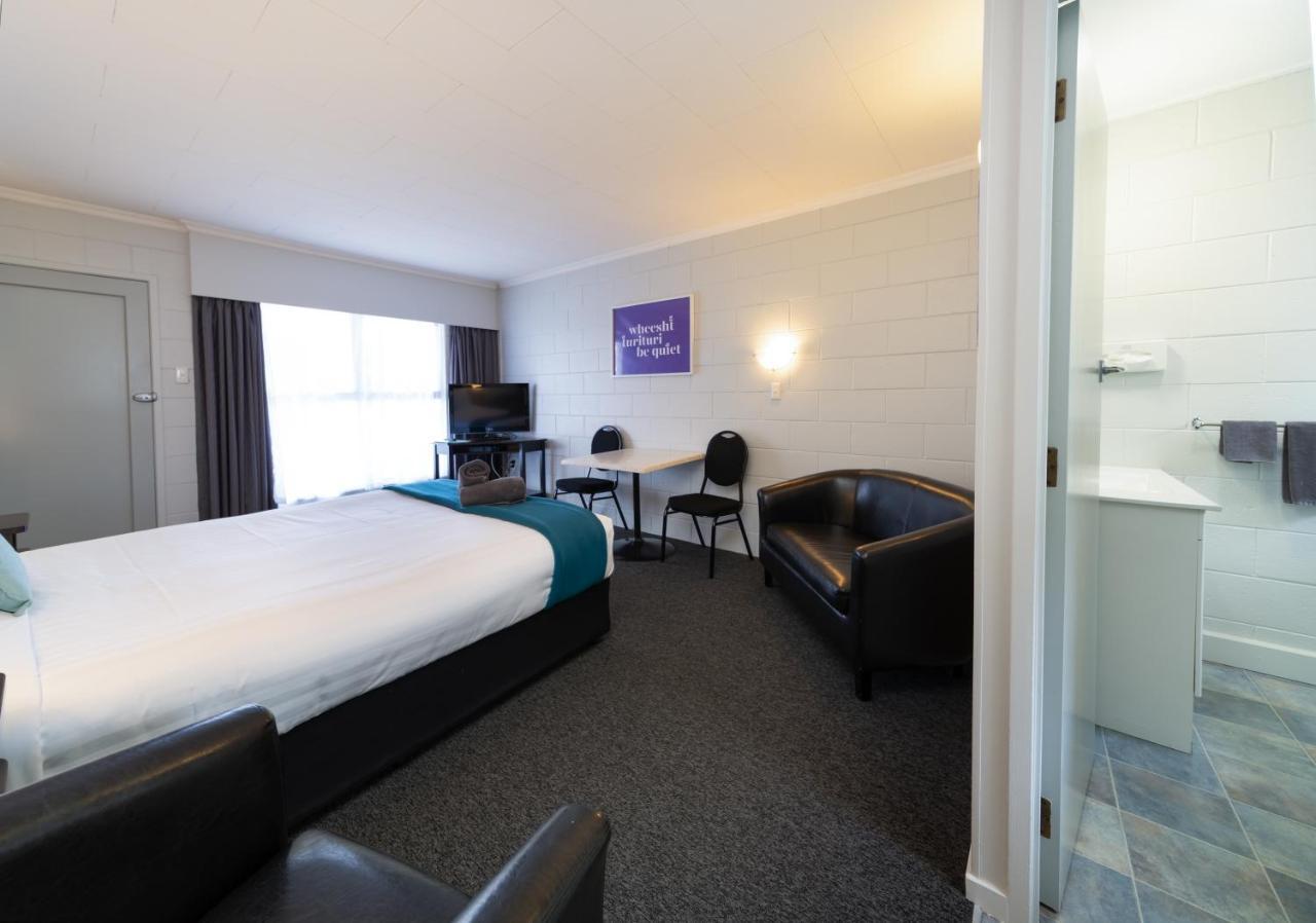 Kensington Motel Уангарей Екстериор снимка